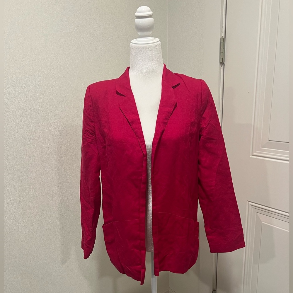 Aryn K. Women's Linen Red Blazer
